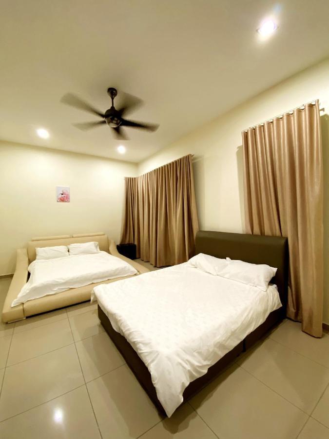 Villa Near Spice Arena 4Br 24Pax With Ktv Pool Table And Kids Swimming Pool บายันเลอปาส ภายนอก รูปภาพ